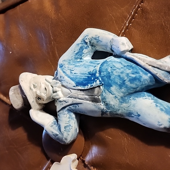 VINTAGE  PLASTER CLOWN & PLASTER COWBOY WALL PLAQUES. - Picture 7 of 10